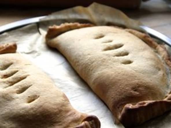 Pizza chausson tomates, potiron et scampis