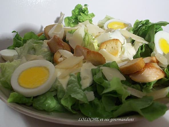 SALADE CéSAR AU POULET