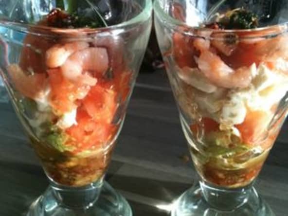 Verrines croquantes tomate mozza crevettes
