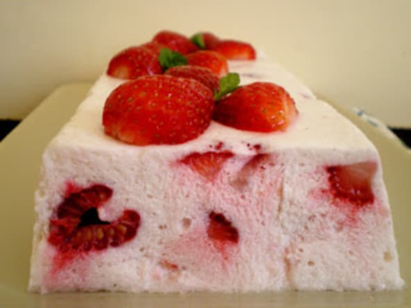 Terrine de fromage blanc vanille, fraises, menthe