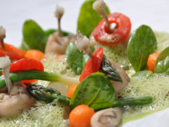 Une Petite Soupe de Cuisses de Grenouilles à l’Oseille