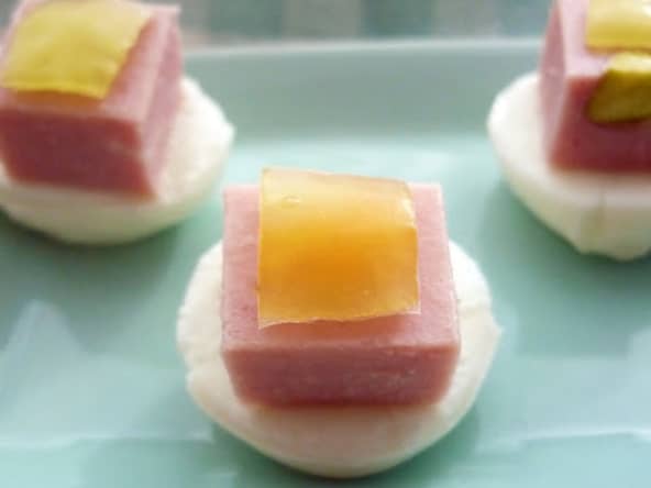 Bouchées apéritives Mortadelle, Mozzarella et Piment jalapeño