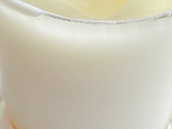 Yaourts maison à la confiture