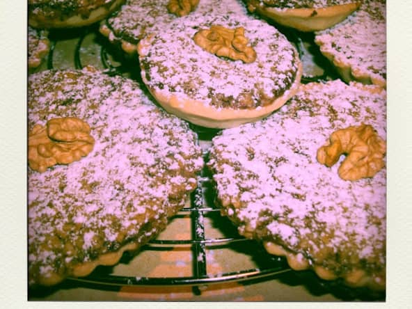 Tartelettes aux noix et chocolat au lait
