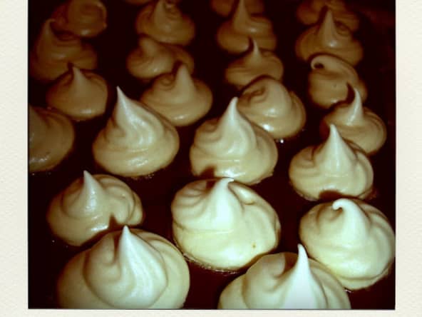 Meringues parfumées au citron