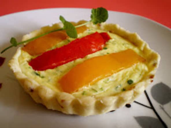 Tartelettes courgettes ricotta et poivrons marinés