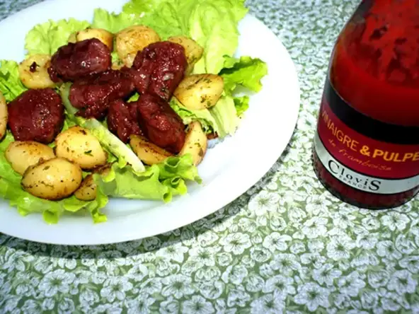 Salade de gésiers au vinaigre de framboise