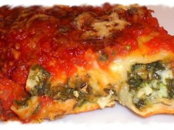Cannellonis épinards, fromage de chèvre et noisettes