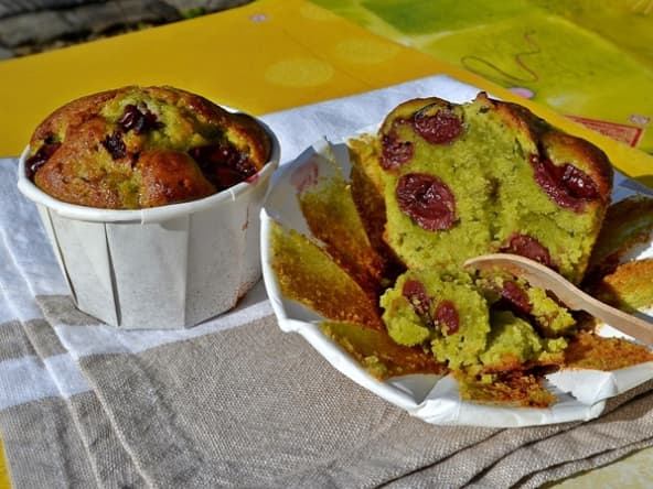 Moelleux pistache cerise amande