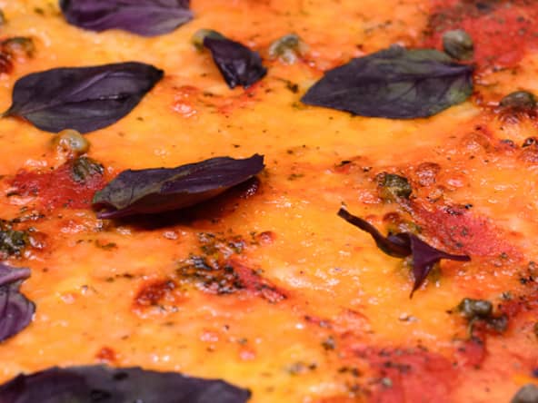 Pizza romana sans anchois