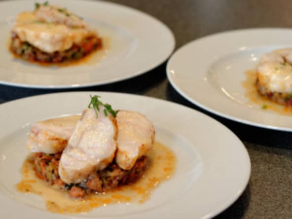 Rôti de lotte à l’Espelette, chorizo et petite ratatouille (aubergines, courgettes, tomates)