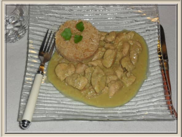 Poulet aux épices et lait de coco.