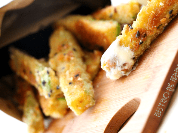 Frites de courgettes apéritives au parmesan, graines et herbes de Provence