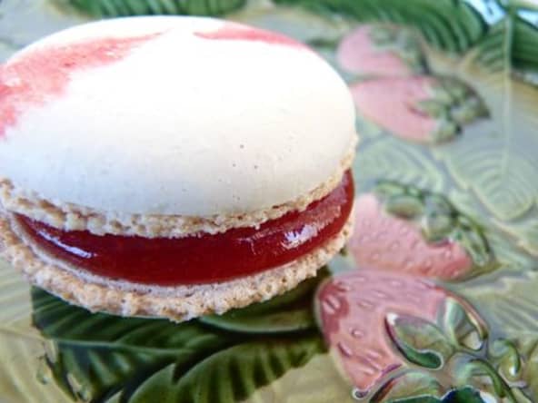 Macaron à la fraise