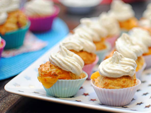 Cupcakes apéritifs salés au Roquefort et au Cheddar