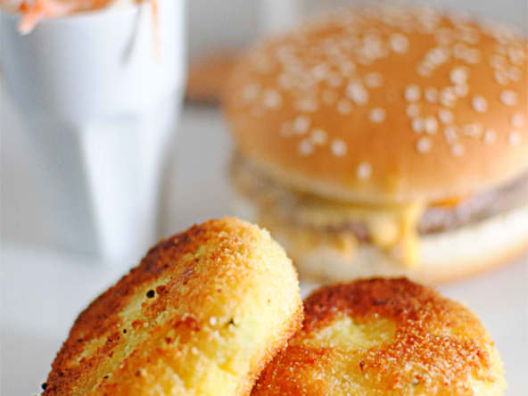 Croquettes de pommes de terre, légumes, cheddar