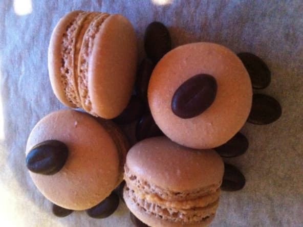 Les macarons café