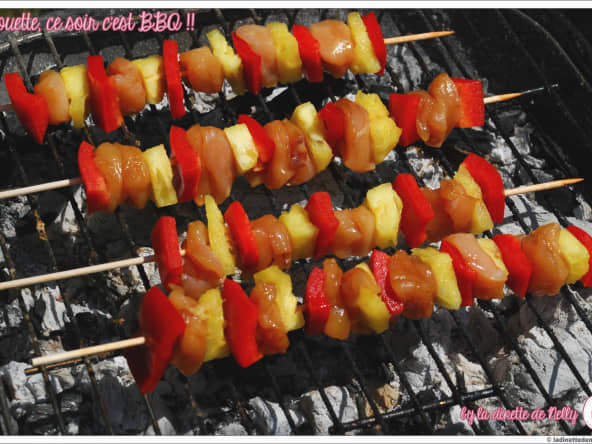 Brochette exotique poulet, ananas, poivron pour votre prochain barbecue