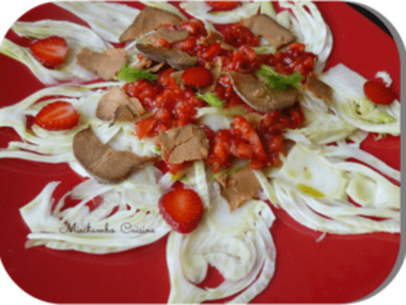 Carpaccio de Fenouil, Tartare de Fraises, Poutargue de Thon et Vinaigrette Fruitée