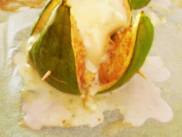 Figues rôties au gorgonzola et aux amandes