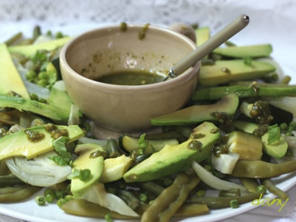 Salade toute verte aux haricots, petits pois, pesto et citron