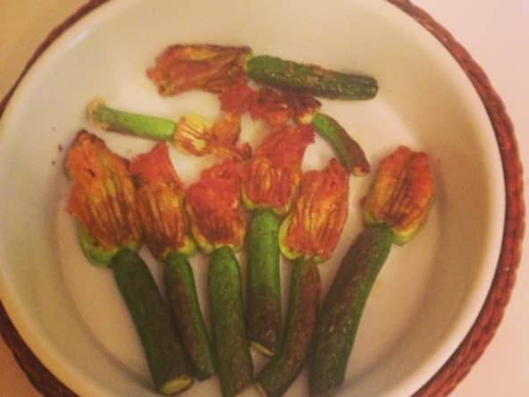 Fleurs de courgettes farcies au pélardon