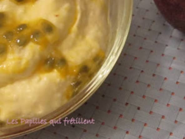 Tiramisu exotique à l'ananas, fruit de la passion et noix de coco