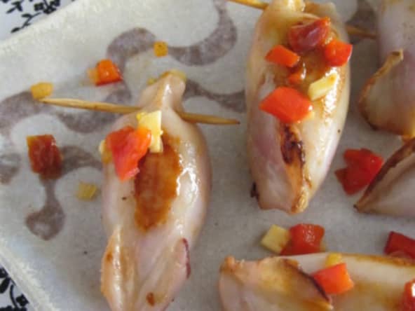 Encornets farcis au poivron rouge, tomates séchées et provolone