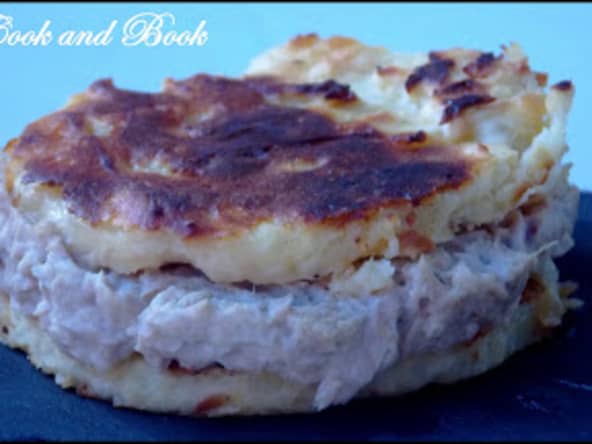 Sandwichs de galettes de pommes de terre au thon et à l'aïoli