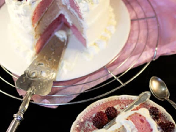 Layer cake Chantilly et Mûres sauvages