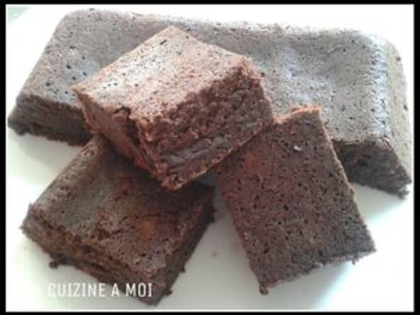 Brownie au chocolat, spéculoos et amandes