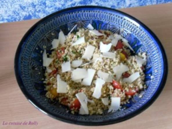 Salade de boulghour, tomates cerises et parmesan