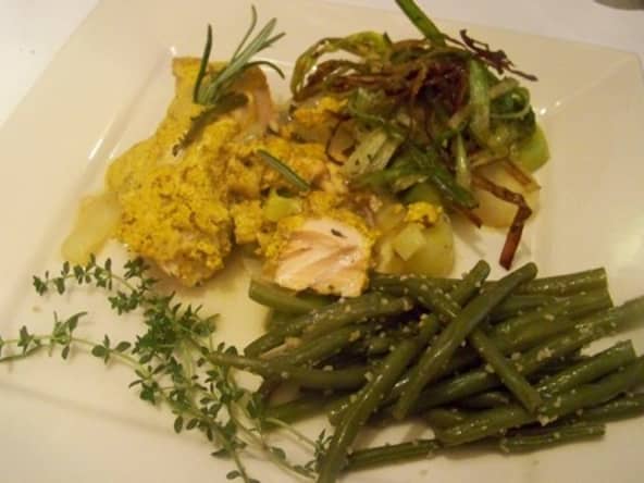 papillote de saumon et poireaux au curry et gingembre