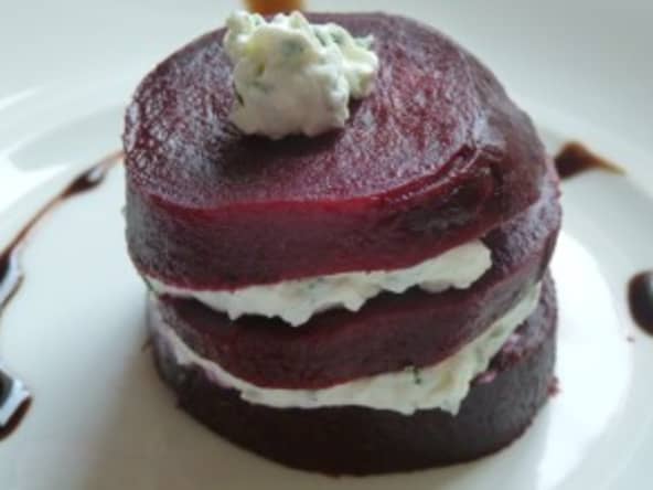 Millefeuille de betteraves au chèvre