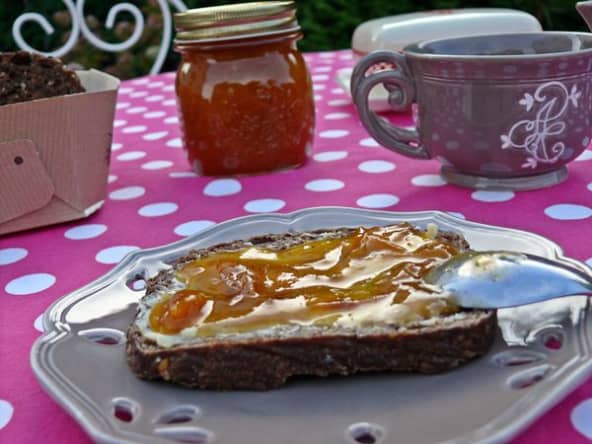 Confiture de mirabelles au muscat et pistaches