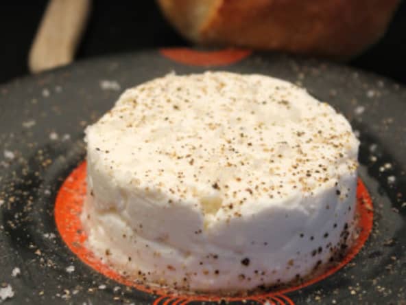 Fromage de chèvre maison et pain au ptit lait