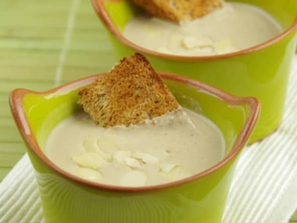 Gaspachos aux amandes