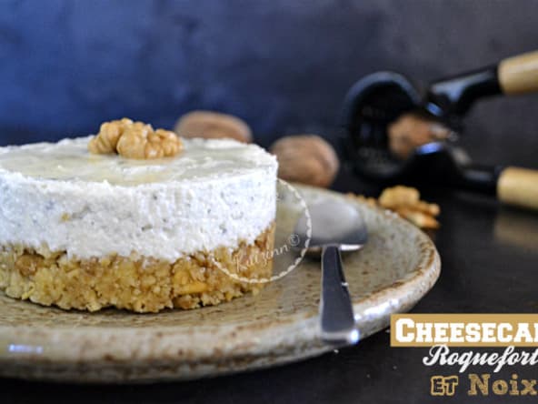 Cheesecake salé au roquefort et noix