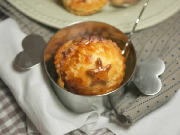 Mini apple pies