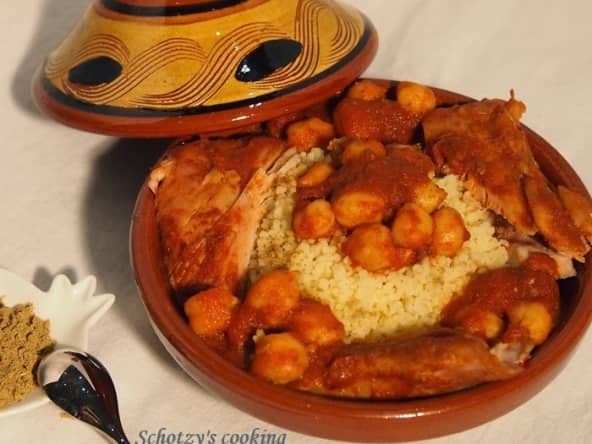 Poulet au cumin, sauce tomate et pois chiche