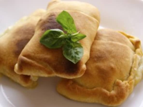 Chausson au basilic et mozzarella