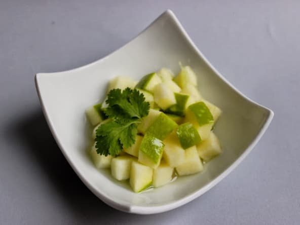 Pommes granny smith au sirop de citron vert et coriandre