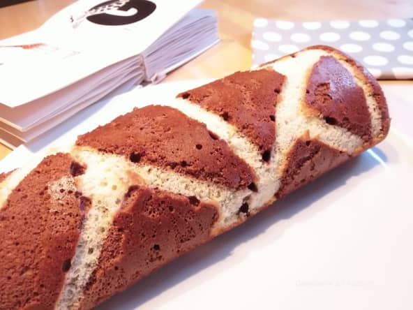 Biscuit roulé au chocolat caramel