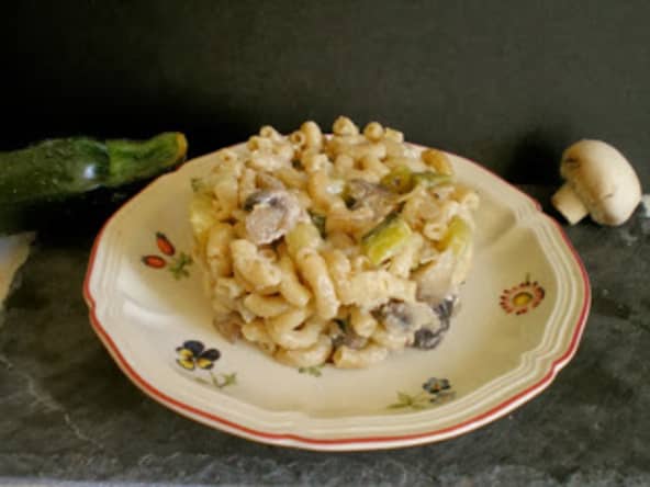 Risotto de coquillettes, champignons et courgettes
