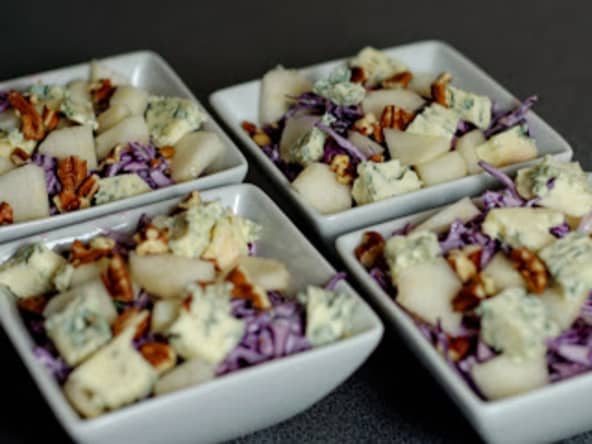 Salade d'automne, chou, poire, bleu d'auvergne