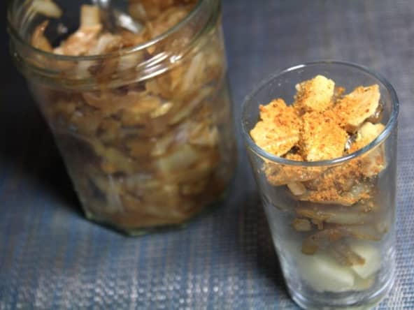 Verrine pommes, confit d'oignon et foie gras