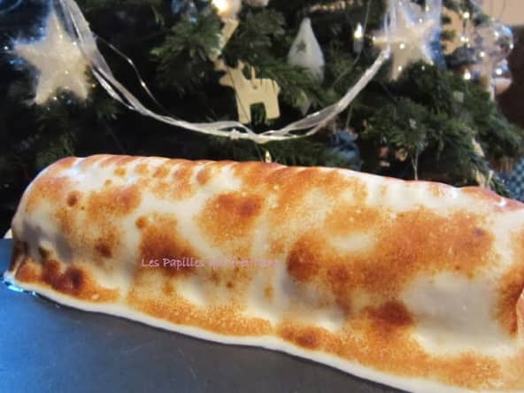 Bûche de noël meringuée aux fruits de la passion