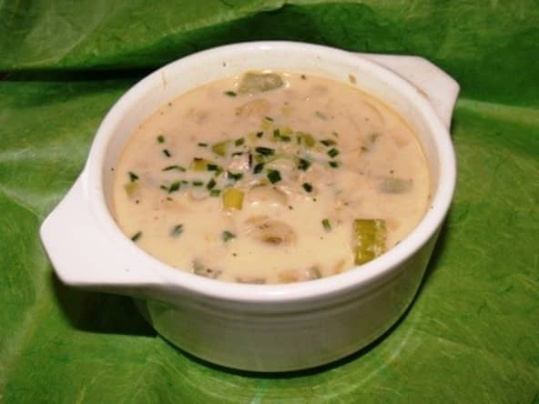 Soupe citronnée au poulet