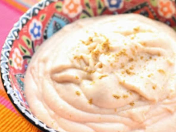 Houmos aux haricots blancs et cacahuètes