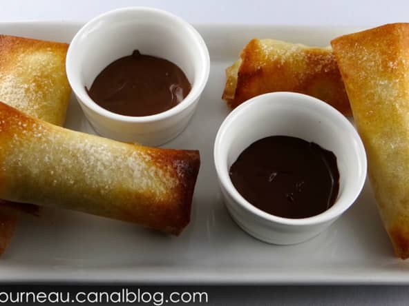 Nems sucrés à la banane et au chocolat noir